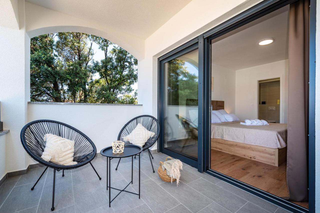 Villa Marta Mandre Exterior photo